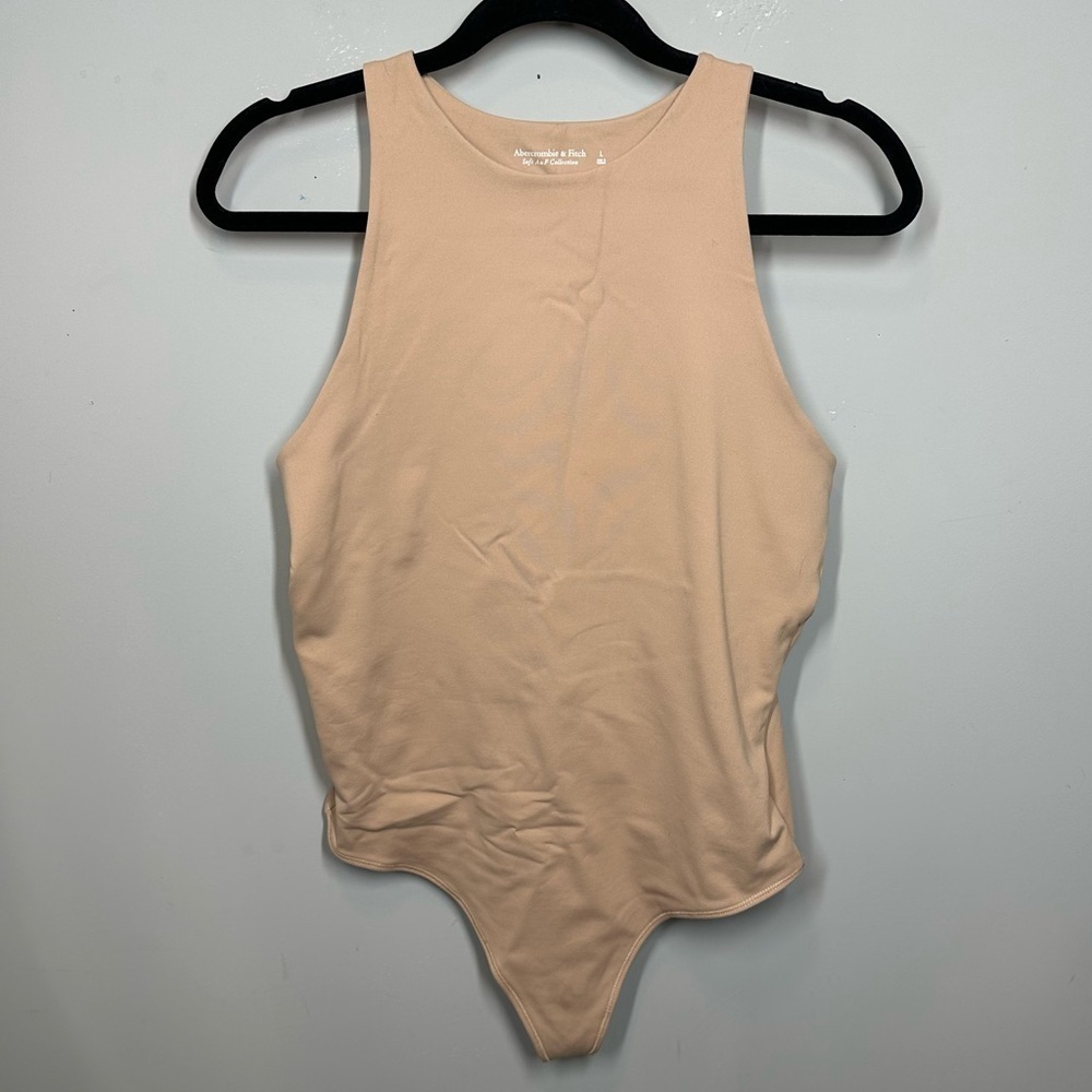Abercrombie & Fitch Double-Layered Seamless Open Back Bodysuit in Nude